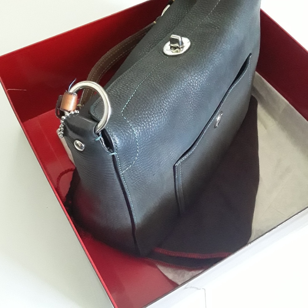 Black Coach Purse - Picture 3 of 8